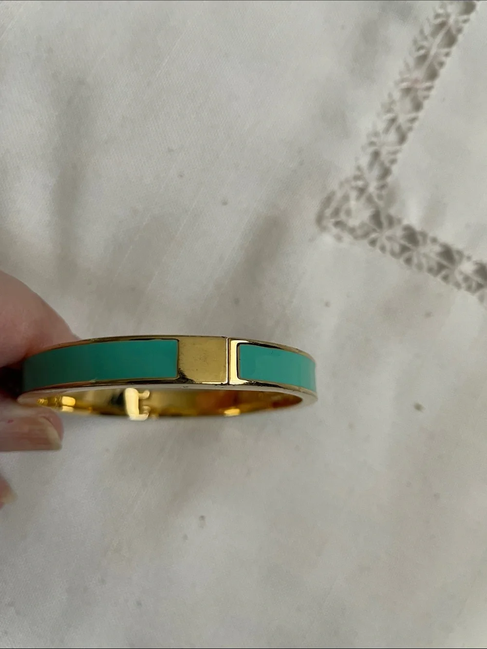 kate spade Gold-Tone Bangle with Teal Enamel Clasp Closure EUC - Picture 4 of 10